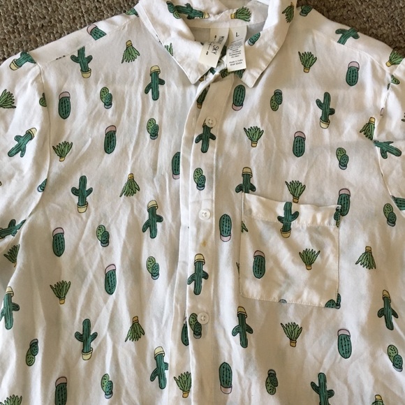 Fun Cactus Button Up—With A Pocket! - Picture 2 of 5